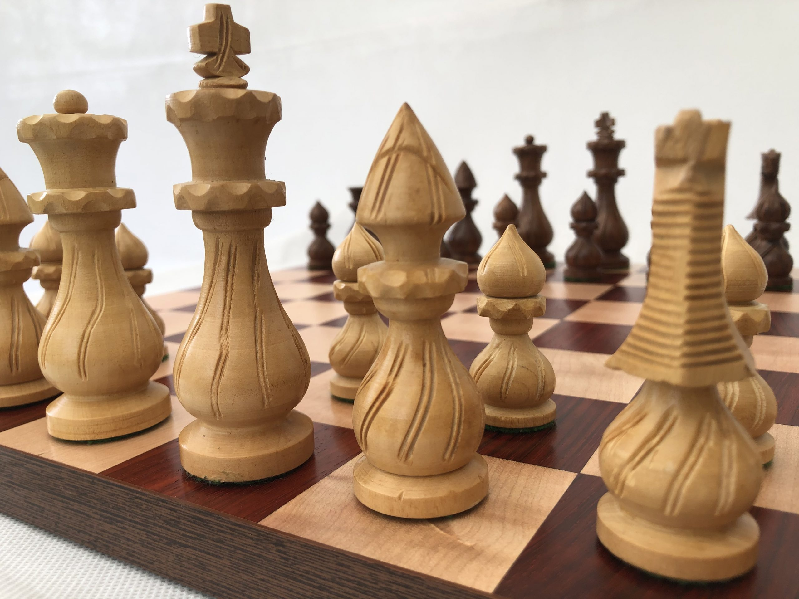 The Eastern Testament Chess Set - Double Weighted In pour Newinchess