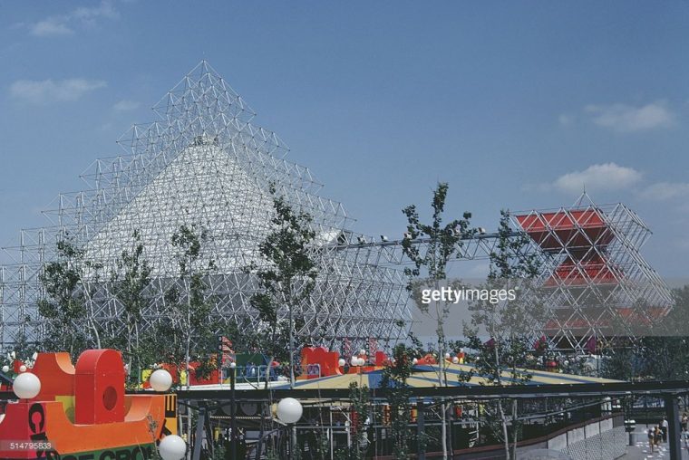 The Gyrotron Ride At The Expo 67 World'S Fair In Montreal à Gyrotron