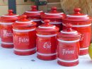 Vintage Enamelware Kitchen Canisters. (Set Of 7) Granite tout Red Kitchen Canisters