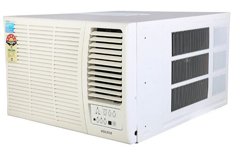 Voltas 1.5 Ton 5 Star Window Ac, White, Copper Condenser intérieur Window Ac Voltas