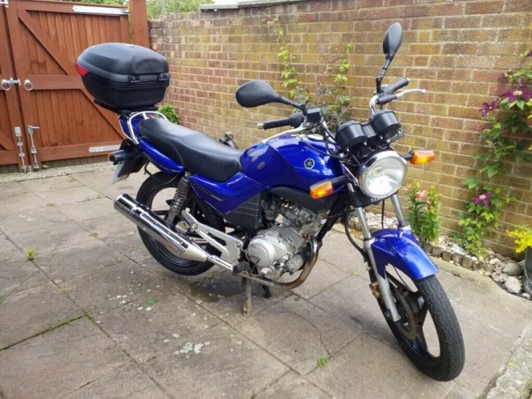 Yamaha Ybr 125. Blue. Great Reliable Commuter  In Red destiné Yamaha Ybr 125