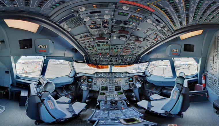 airbus a300-600 interior