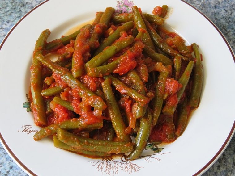 grüne bohnen mit tomaten türkisch