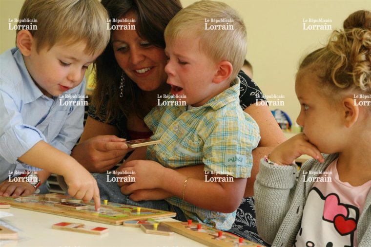 Photos  La Rentrée Des Classes En Images serapportantà En-Tãªte Fiche Maternelle Classe De Lucia