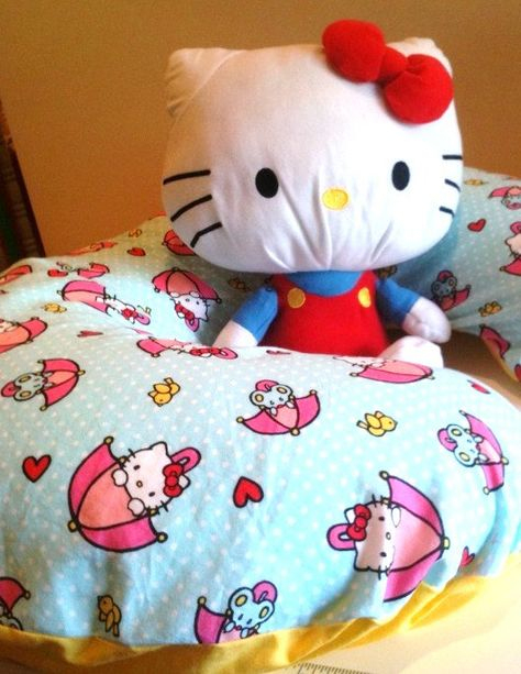 140 Luv-Hello Kitty Ideas  Hello Kitty, Kitty, Hello intérieur Coiffeuse Hello Kitty 
