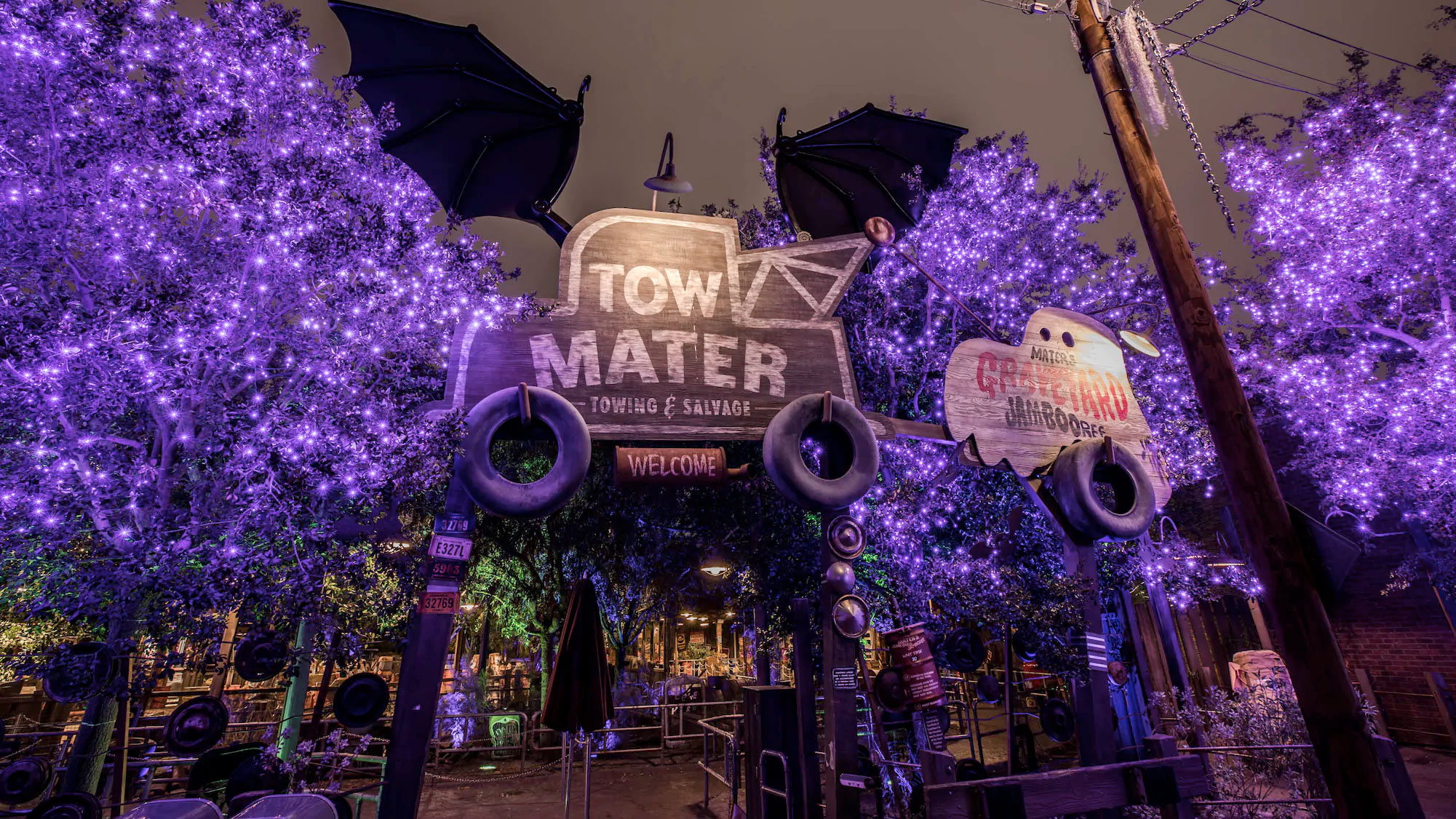 9 Reasons To Visit Disney At Halloween Time! à Halloween 9 