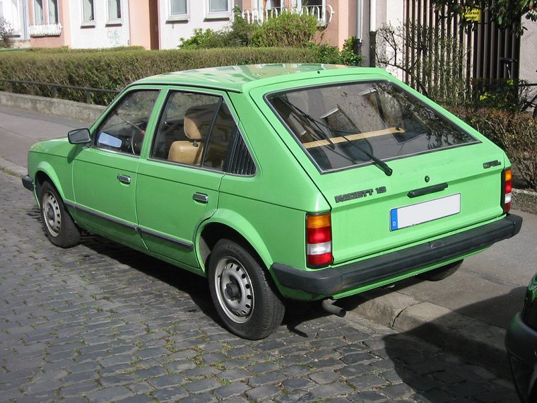 opel kadett grün