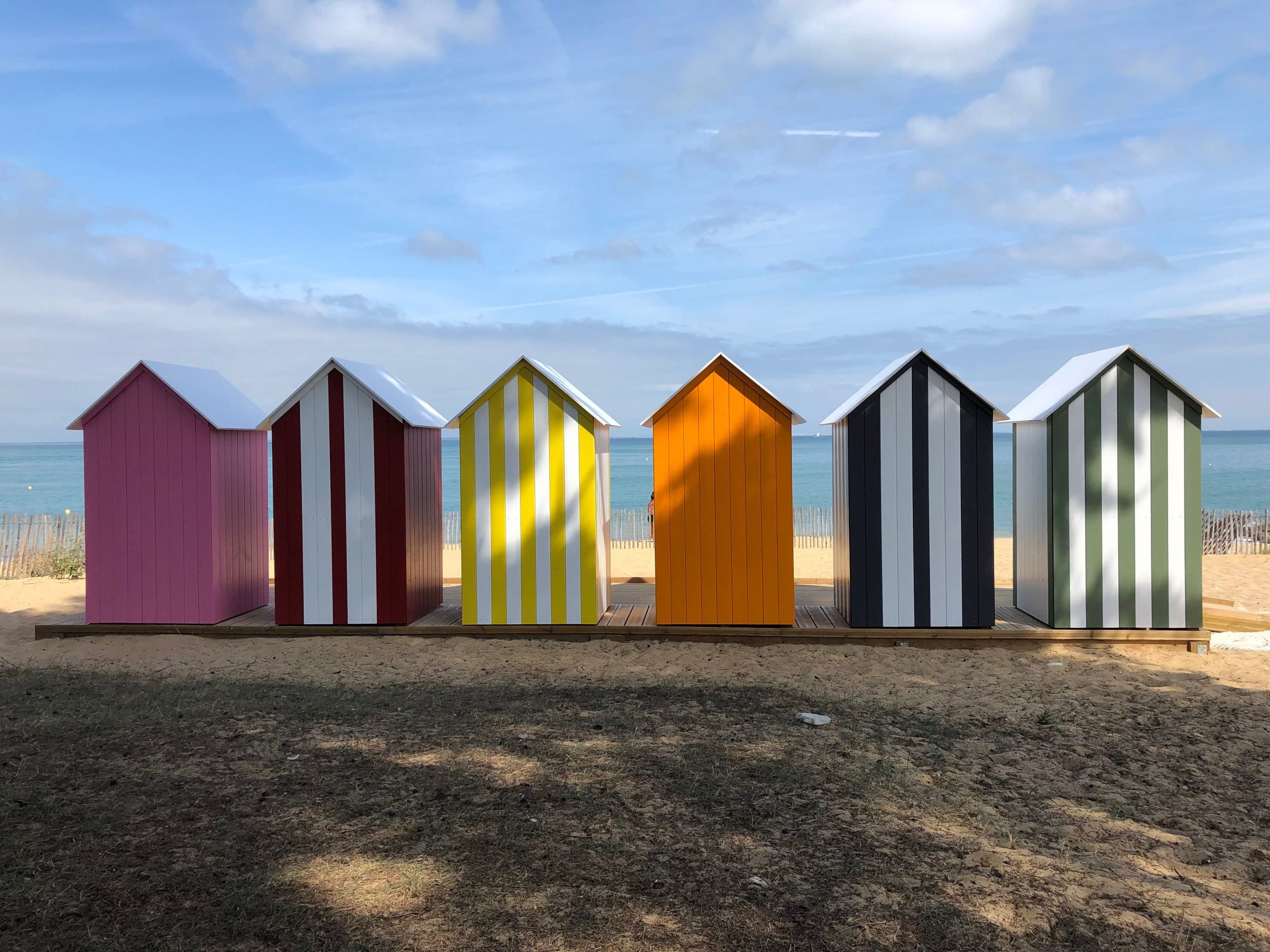 Cabines De Plage, La Brée-Les-Bains, Île D&amp;#039;Oléron-France dedans Dessin Cabine De Plage 