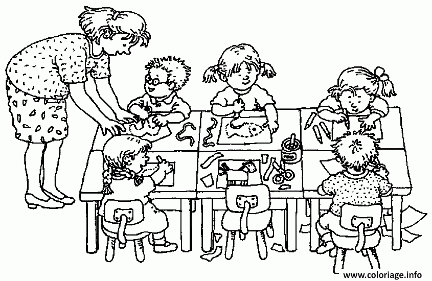 Coloriage Classe D Ecole Maternelle Dessin Ecole À Imprimer pour Coloriage École 