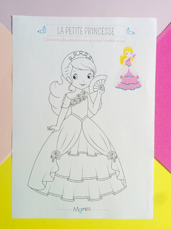 Coloriage De Princesse Avec Modèle  Momes avec Modele De Coloriage