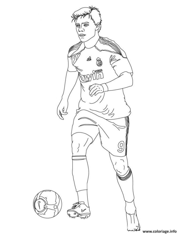 Coloriage Football Xabi Joueur De Foot Real Madrid Dessin pour Coloriage Magique Foot