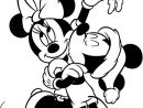 Coloriage Mickey Et Minnie S'Embrassent Sous Le Gui tout Coloriage De Mickey Et Minnie A Imprimer
