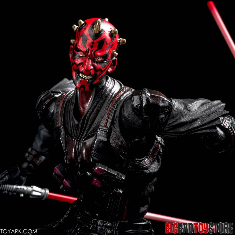 Darth Maul Play Arts Kai Star Wars Variant In-Hand Photo serapportantà Coloriage Star Wars Dark Maul