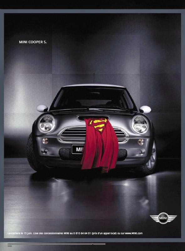 Directeur Artistique: Mini Austin - Héros  Publicité dedans Superman Voiture 