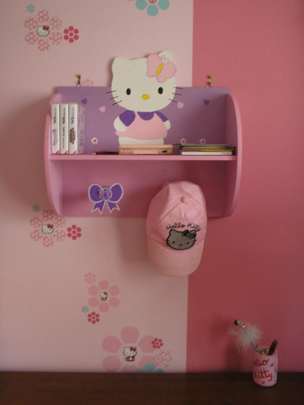 Étagère Maison - Photo De Hello Kitty - La Malle Aux Trésors tout Petite Maison Hello Kitty 