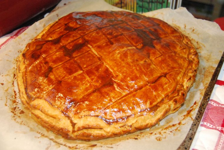 Galette Des Rois À La Frangipane – Humm ! A Vos Fourchettes destiné Image Galette