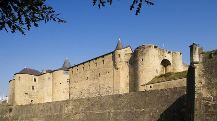 Hôtel Le Château Fort De Sedan In Sedan, Champagne – Ardenne à Chateau Fort Description