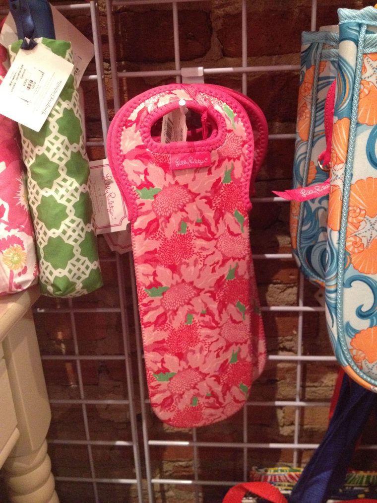 Lilly Wine Bag!  Baby Car Seats, Wine Bag, Car Seats pour Bebe Lilly Chocolat