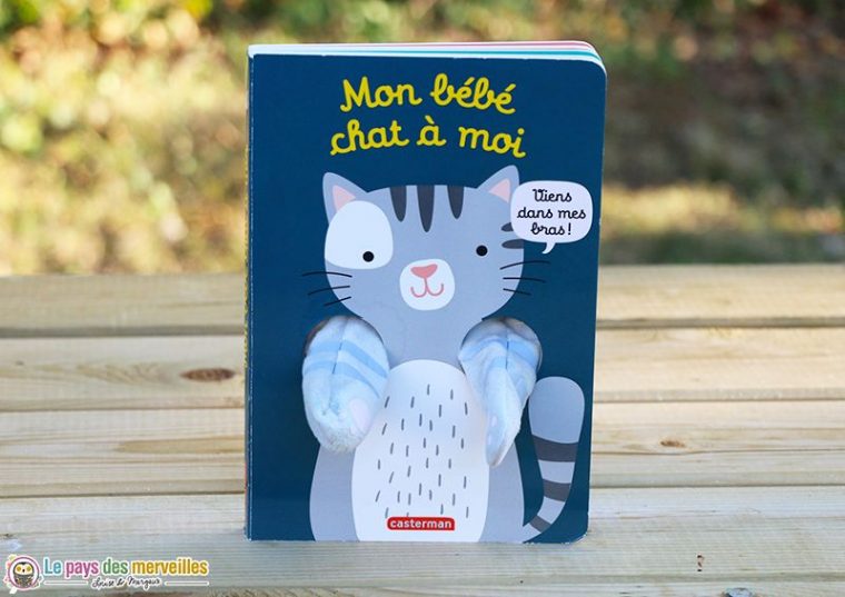 Livres À Toucher : 7 Collections À Présenter À Son Bébé En dedans Comptines Bebe Gratuit Ecouter