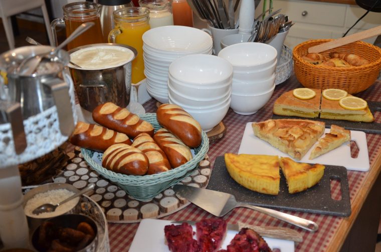 Notre Petit-Déjeuner – A La Villa Boucicaut dedans Petit Dejeuner Image