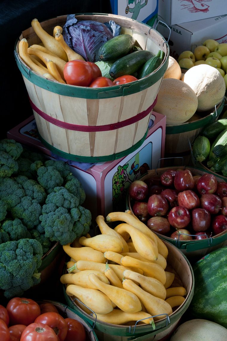 Paniers Fruits Et Légumes À Montpellier  Vos Courses Avec dedans Panier A Fruits