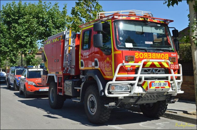 Pin De T Dav En Pompier  Bomberos, Ambulancia serapportantà Voitures De Pompiers