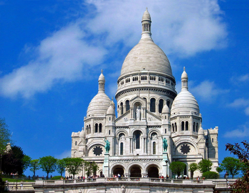 Sacre Coeur  Located In Paris, France. Go Here For More dedans Coeur Coeur Coeur 