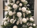 Sapin De Noël En Blanc : 100 Idées De Décor De Noël destiné Image De Sapin De Noel Décoré