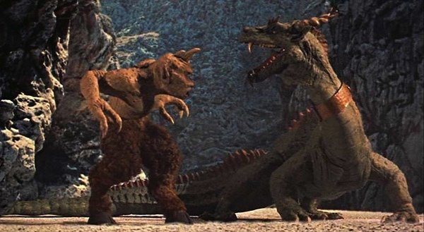 The 10 Best Movie Dragons :: Geek :: Lists :: Paste intérieur Films Dragons