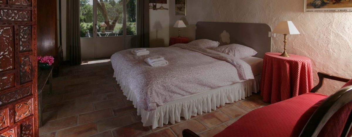 chambres d hotes arles et environs