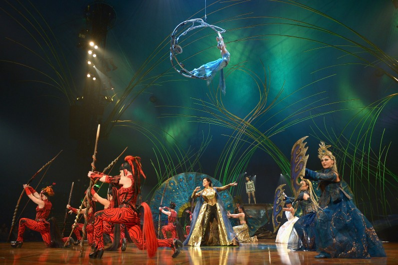 &amp;quot;Amaluna&amp;quot;, Le Nouveau Spectacle Du Cirque Du Soleil, S&amp;#039;Installe À Paris tout Image Cirque 