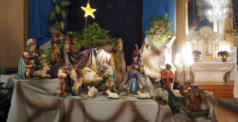 Calendrier De L'Avent Adn J-11 : La Crèche Et Les Santons à Image Crèche De Noel Gratuite