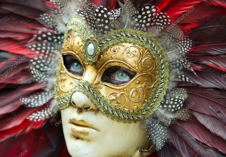 Carnival Mask In Venice – Stock Editorial Photo © Budabar #42681047 tout Masque Carnaval Rio