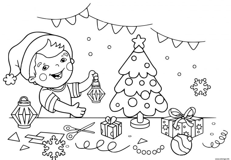 Coloriage Enfant Prepare Decoration De Noel Maternelle Dessin Noel encequiconcerne Décoration De Noel À Imprimer