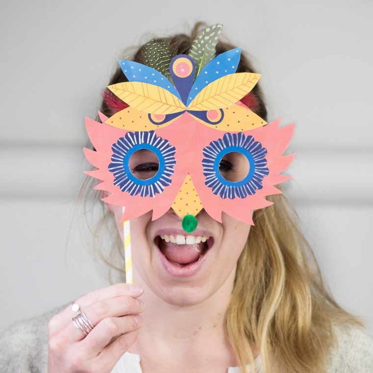 Diy: Des Masques Vénitiens À Imprimer Pour Le Carnaval • Le Blog De pour Masques À Imprimer