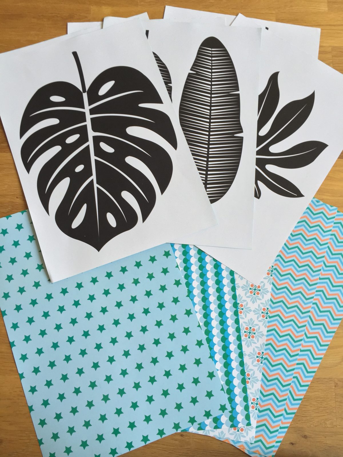 Diy - Une Guirlande De Feuilles Exotiques - Caro In The Sixties concernant Feuilles De Houx A Imprimer