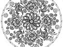 Éléments Floraux Décoratifs De Modèle De Mandala Illustration De serapportantà Modele De Mandala