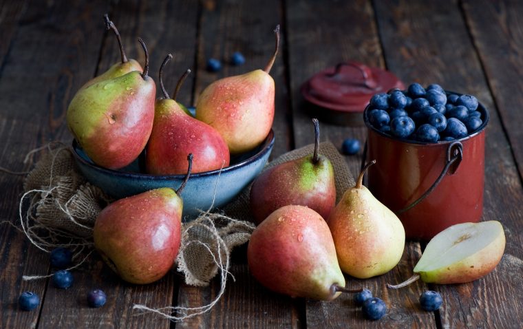 Fruit, Berries, Food, Pears Wallpapers Hd  Desktop And Mobile Backgrounds encequiconcerne Fruits Oranges