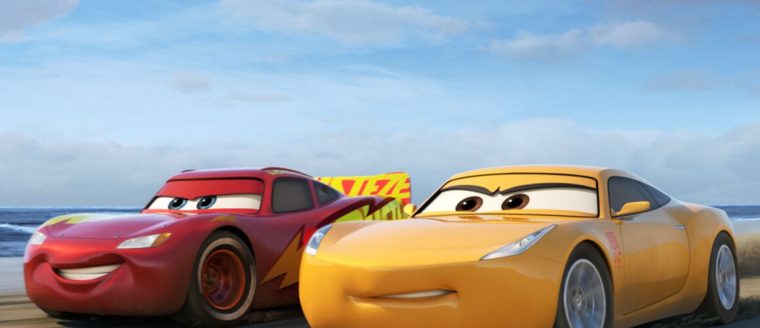 La Sortie Ciné De La Semaine : Flash Mcqueen Passe La Troisième Dans destiné Flash Mcqueen Course