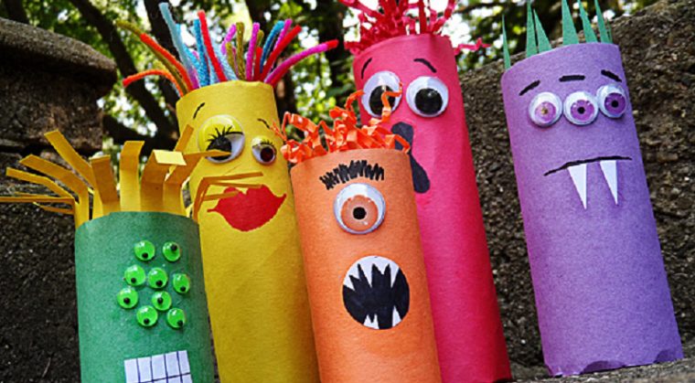 On Bricole Des Monstres! Mouhahahahah!  Halloween Crafts For Kids intérieur Bricolage Halloween Pour Tout Petit