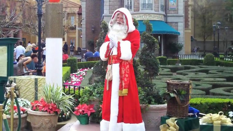 Pere Noel In France, At Epcot – encequiconcerne Perenoel