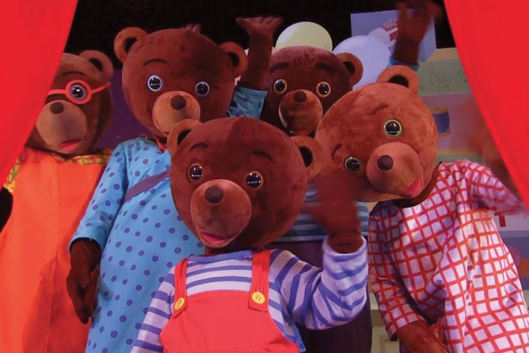 Petit Ours Brun – Le Spectacle Au Cinéma (Fr) – Kideaz destiné Film De Petit Ours Brun