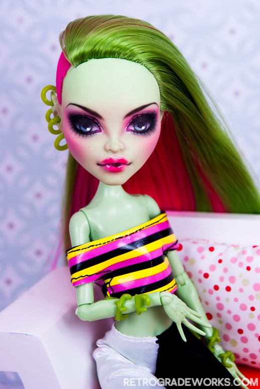Retrogradeworks  Custom Monster High Dolls, Monster High Dolls, Art pour Monster High Jeux En Ligne
