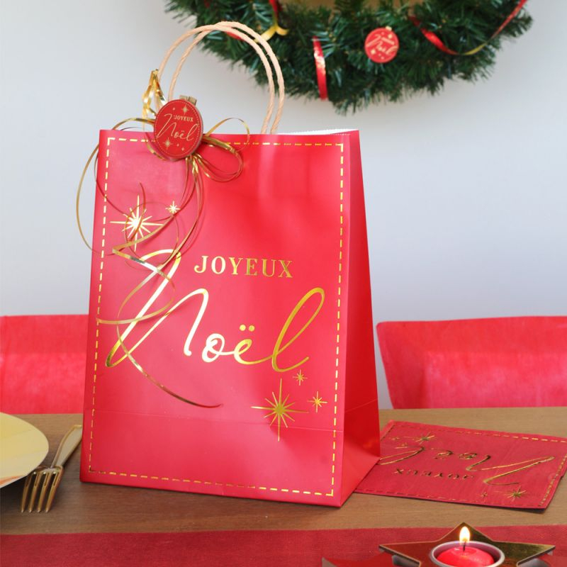 Sac Cadeau Joyeux Noël Rouge - Deco Table De Noël serapportantà Image De Cadeaux De Noel 