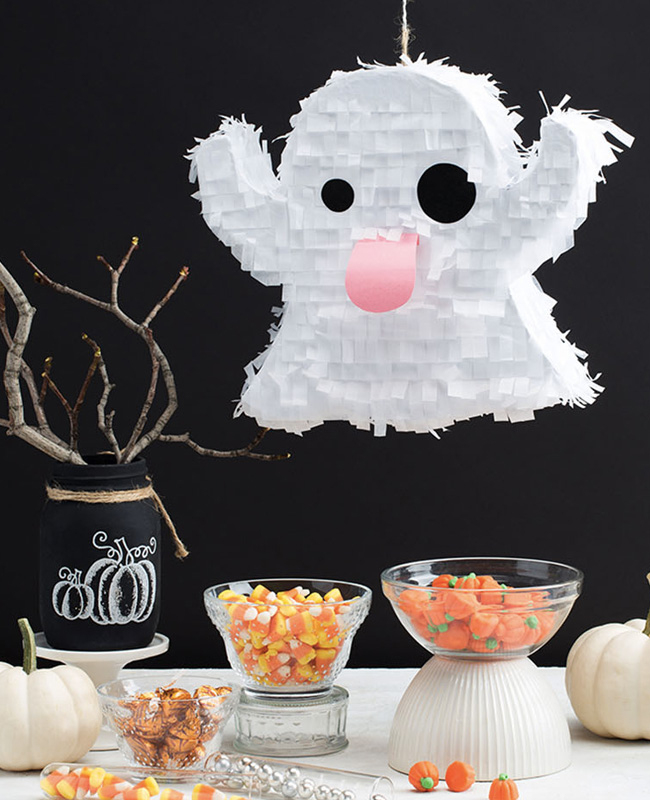 Une Déco Pour Halloween Avec Des Fantômes En Papier  My Blog Deco avec Fantôme Halloween 