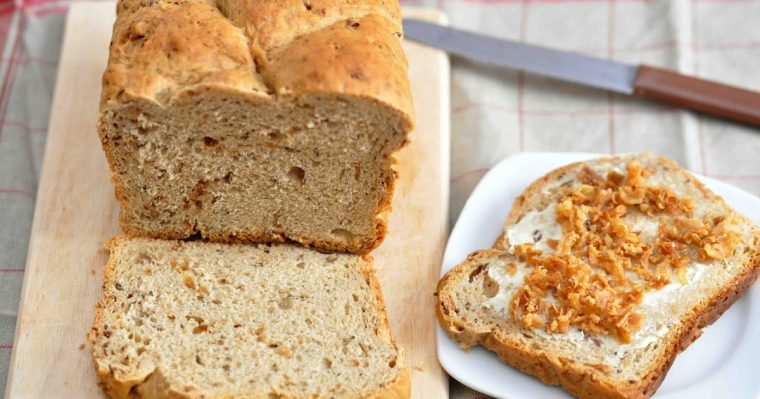 brot mit röstzwiebeln