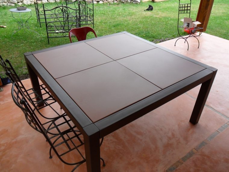 table jardin acier