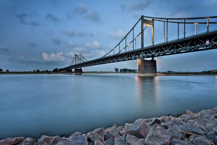 krefeld-uerdingen rhein strand