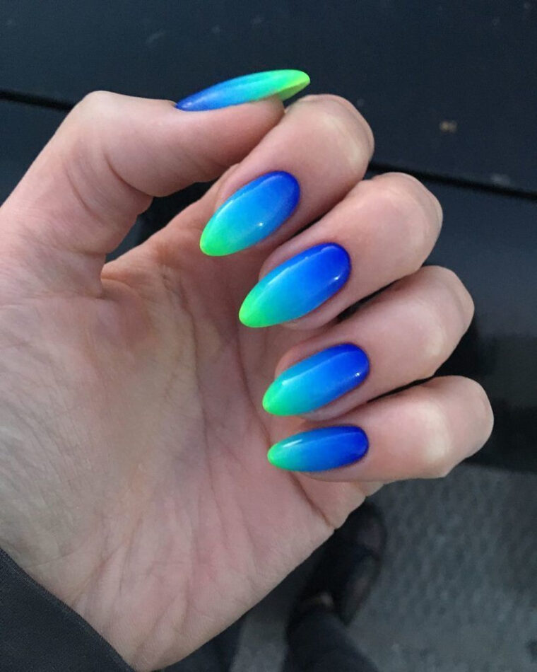 25 Idées Glam Pour Les Ongles Ombrés En 2020  Ongles, Ongle Ombré encequiconcerne Ongles Flashy Ete vous pouvez essayer