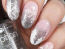 28 Glitter Nail Designs #Designs #Glitter #Nail  Ongles En Gel Hiver pour Ongles Hiver 2022